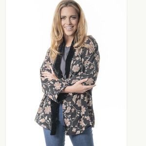 NWT Cienna Reversible Velvet Jacket NWT Women’s - Size Medium/Large